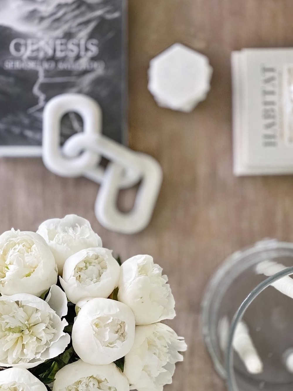 Marble Link Chain Decor - Picture 2 of 7